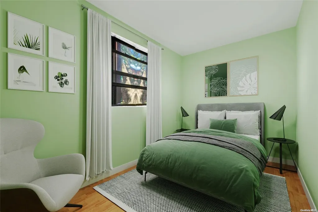 90-11 35 Avenue Jackson Heights NY 11372