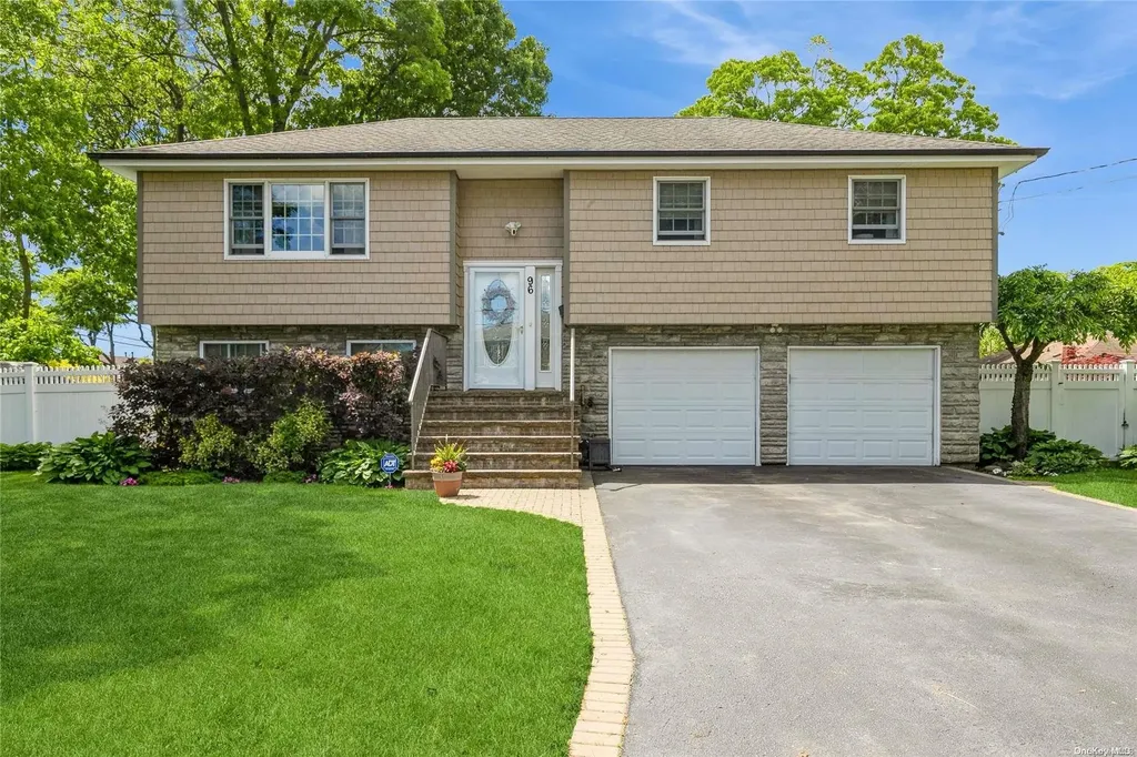 96 Orleans Street Bay Shore NY 11706