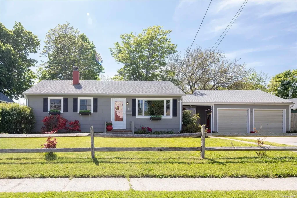413 6th Street Greenport NY 11944