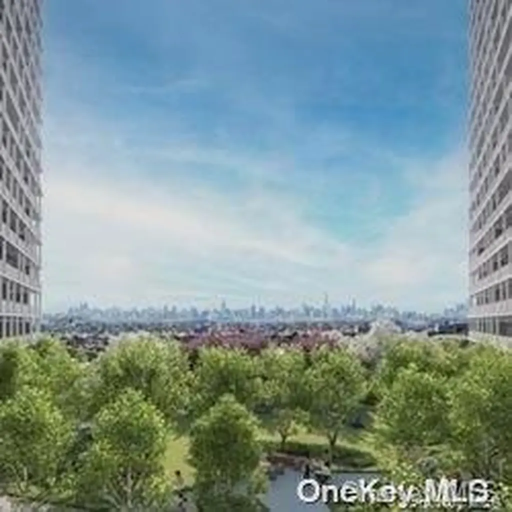 131-02a 40th Road Flushing NY 11354