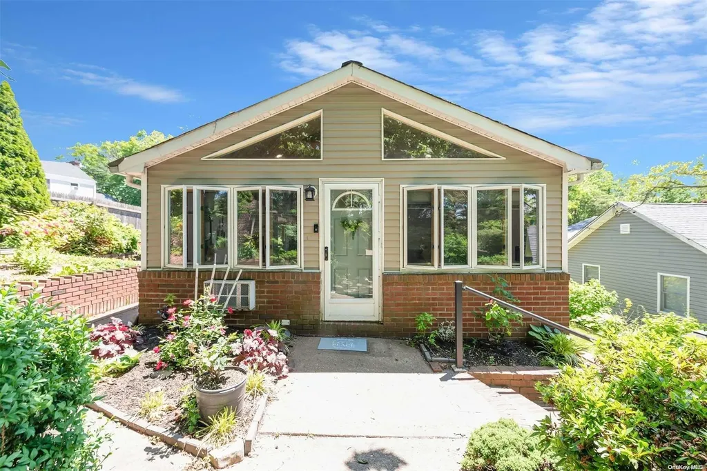 115 Cedar Hill Road Rocky Point NY 11778