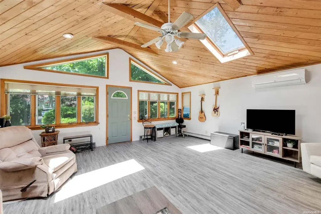 115 Cedar Hill Road Rocky Point NY 11778