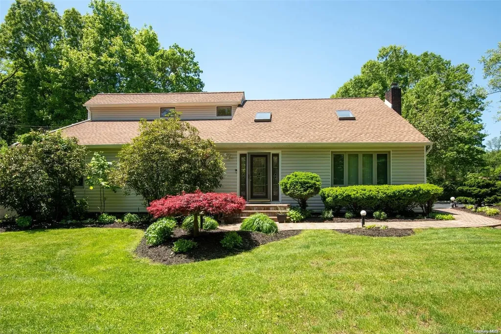 2 Andrea Lane Smithtown NY 11787