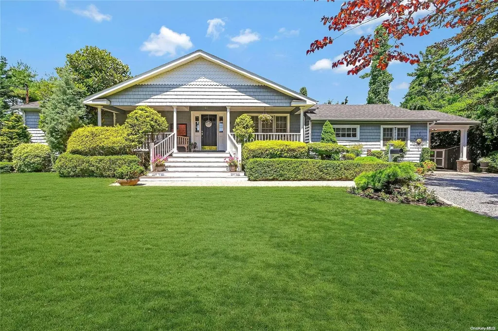 75 Maple Street Blue Point NY 11715