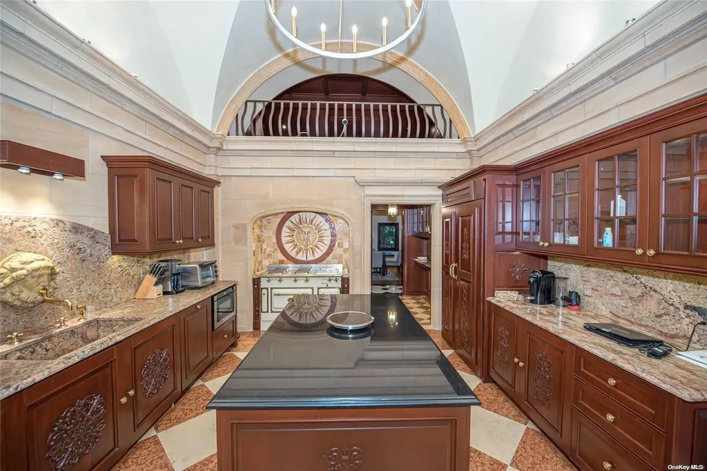 4 Mallard Drive Lloyd Harbor NY 11743