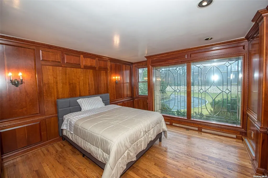 4 Mallard Drive Lloyd Harbor NY 11743