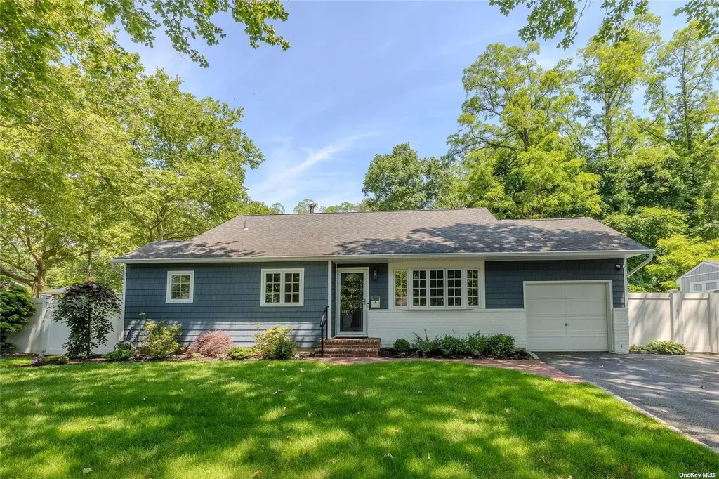 1 Jesse Drive Northport NY 11768