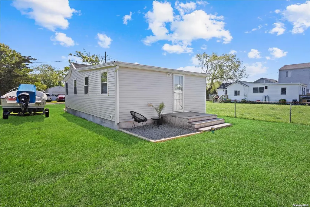 28 Blue Point Road Mastic Beach NY 11951
