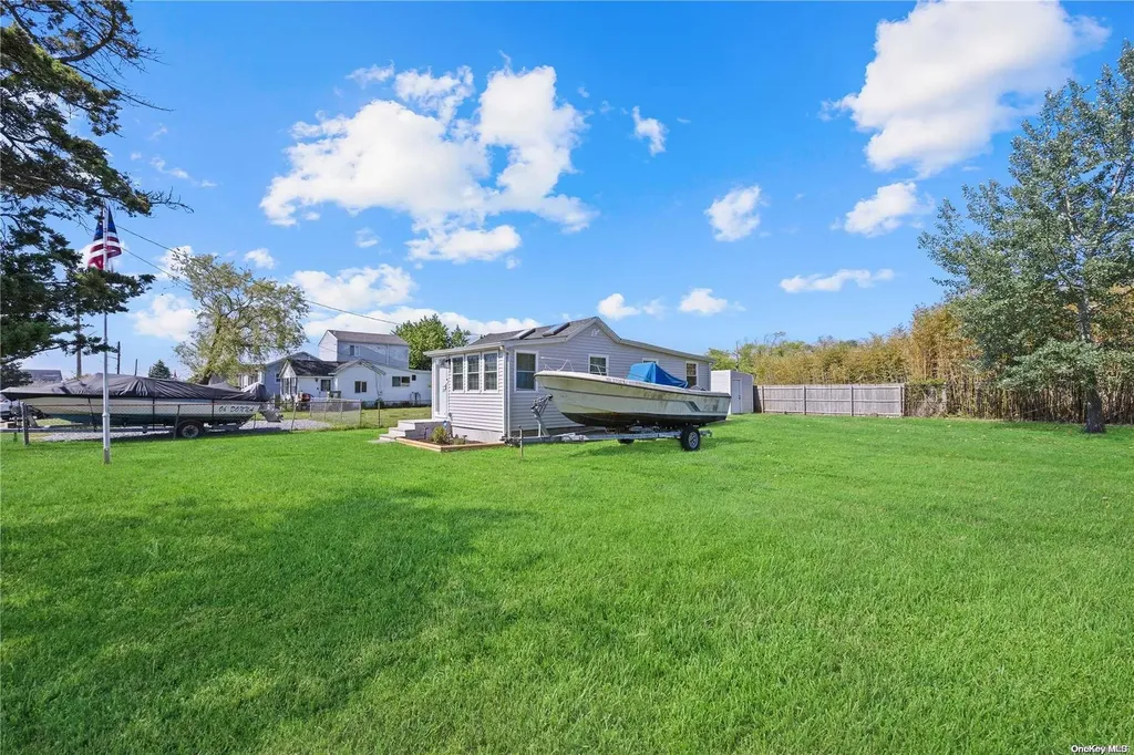 28 Blue Point Road Mastic Beach NY 11951
