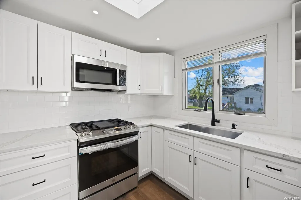28 Blue Point Road Mastic Beach NY 11951