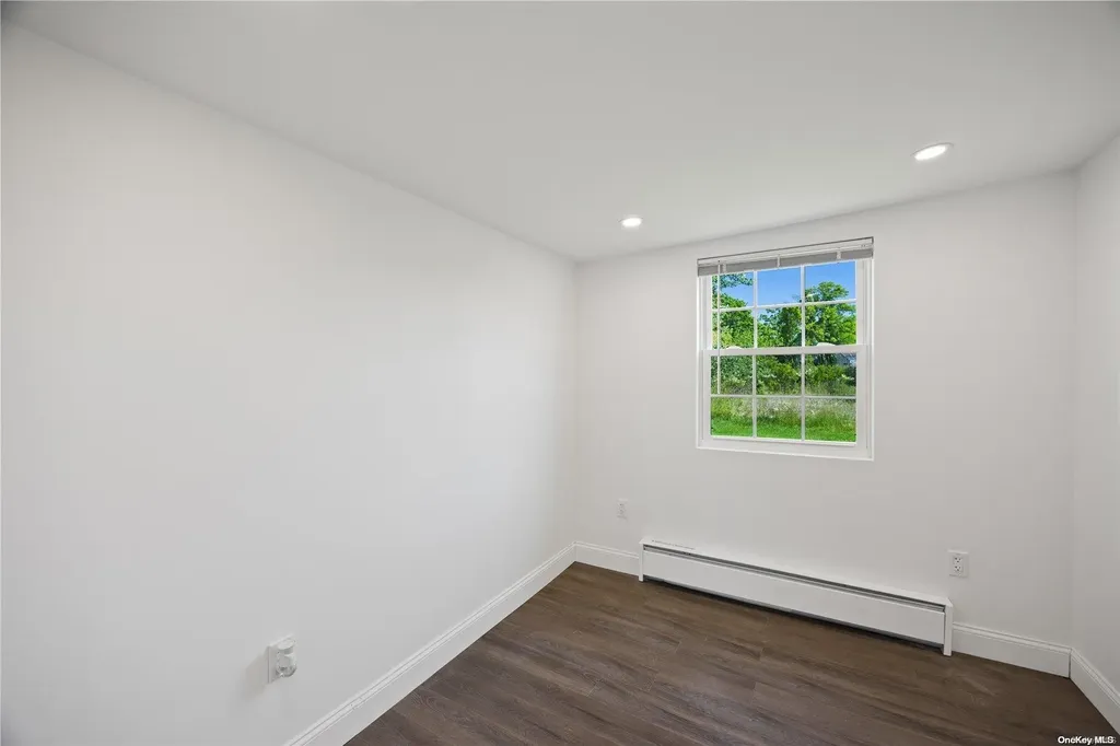 28 Blue Point Road Mastic Beach NY 11951