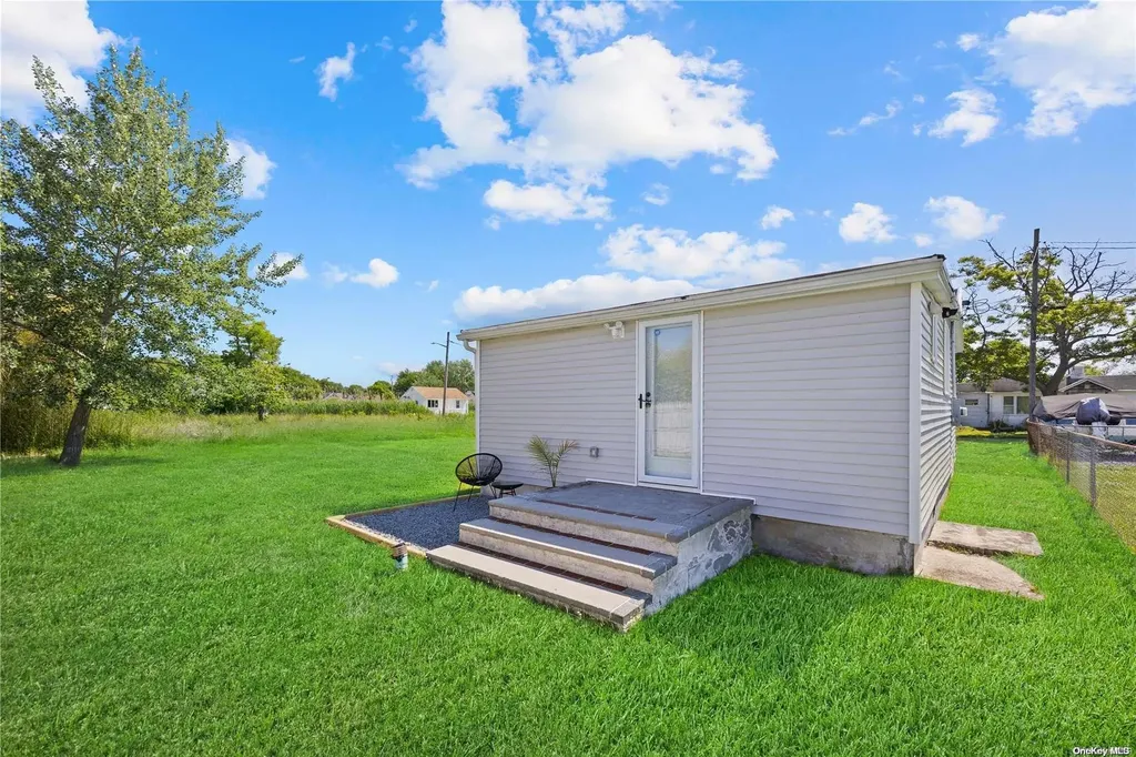 28 Blue Point Road Mastic Beach NY 11951