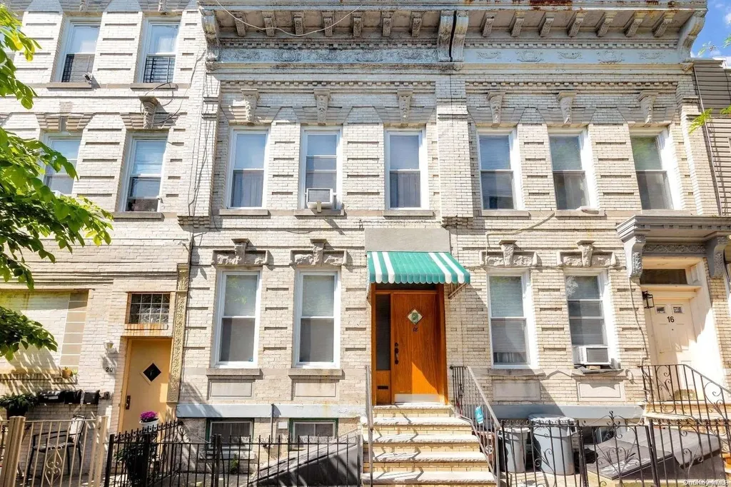18 Saint Johns Road Ridgewood NY 11385