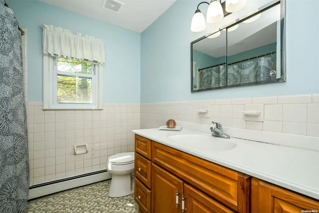 600 Wavecrest Lane Mattituck NY 11952