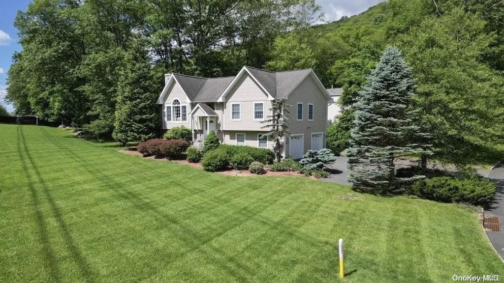 5 Woolf Road Stony Point NY 10980