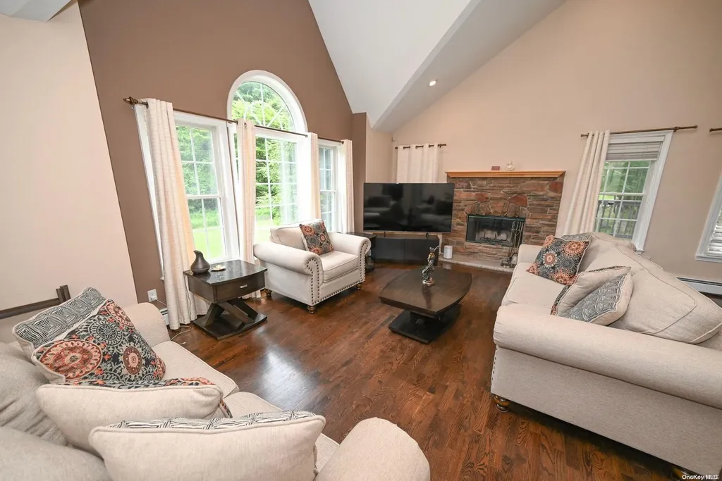 5 Woolf Road Stony Point NY 10980