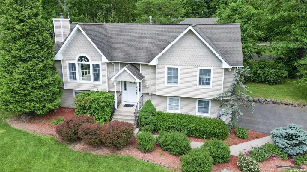 5 Woolf Road Stony Point NY 10980