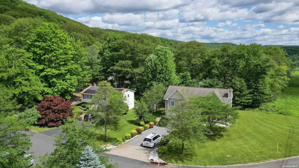 5 Woolf Road Stony Point NY 10980