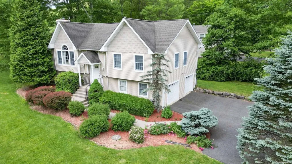 5 Woolf Road Stony Point NY 10980