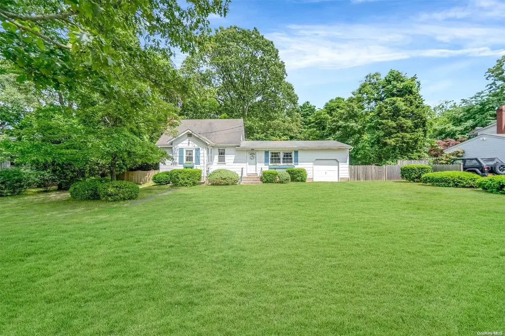 67 Holbrook Road Centereach NY 11720