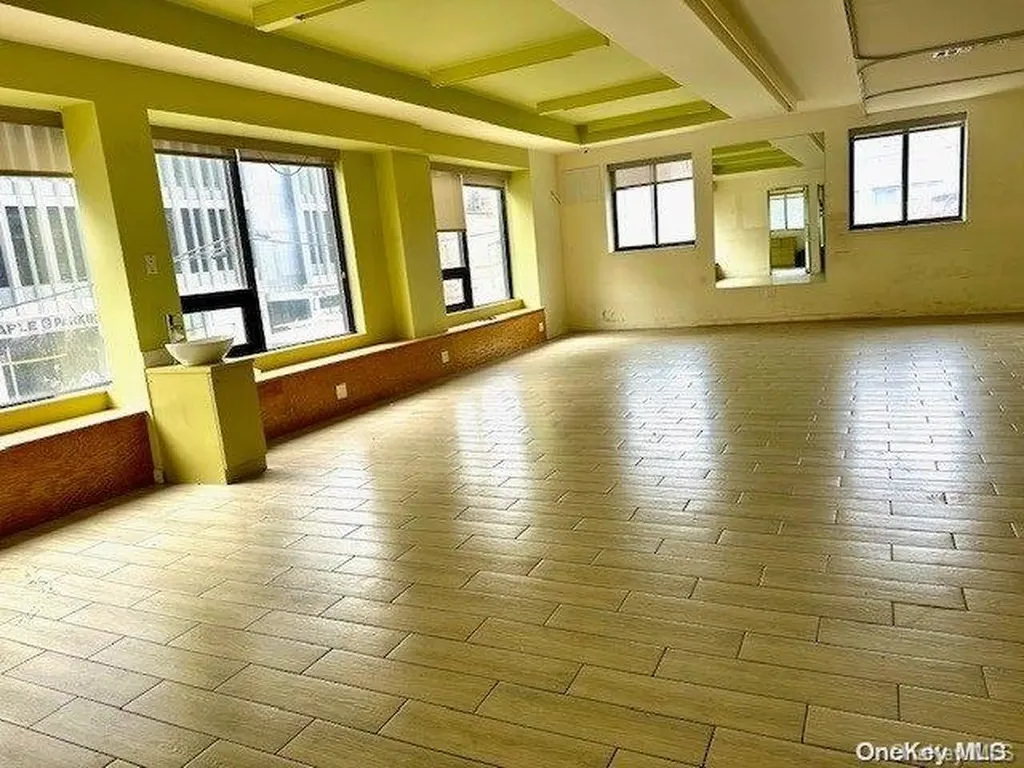 136-25 Maple Avenue Flushing NY 11355