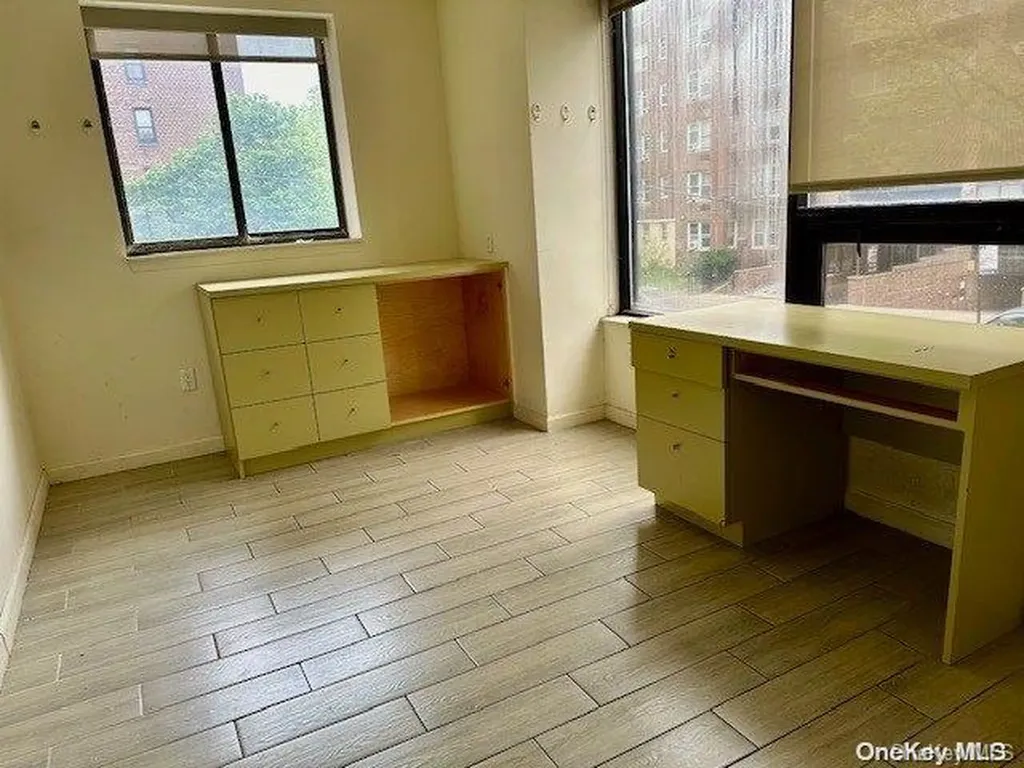 136-25 Maple Avenue Flushing NY 11355