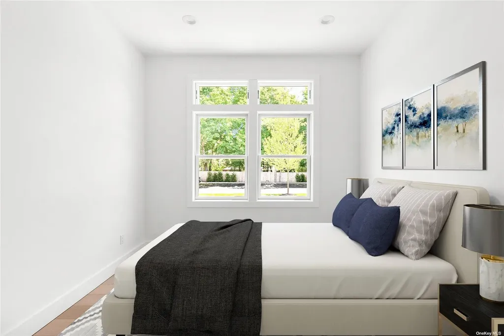 21 Montauk Highway #8 Westhampton NY 11977