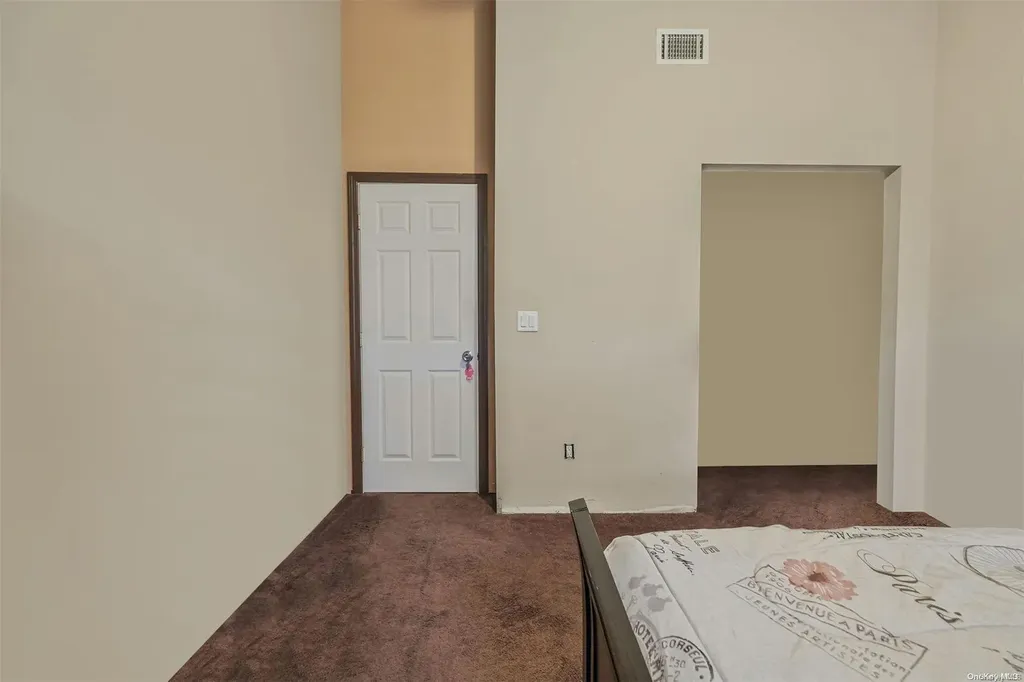 32 E Bartlett Road Middle Island NY 11953