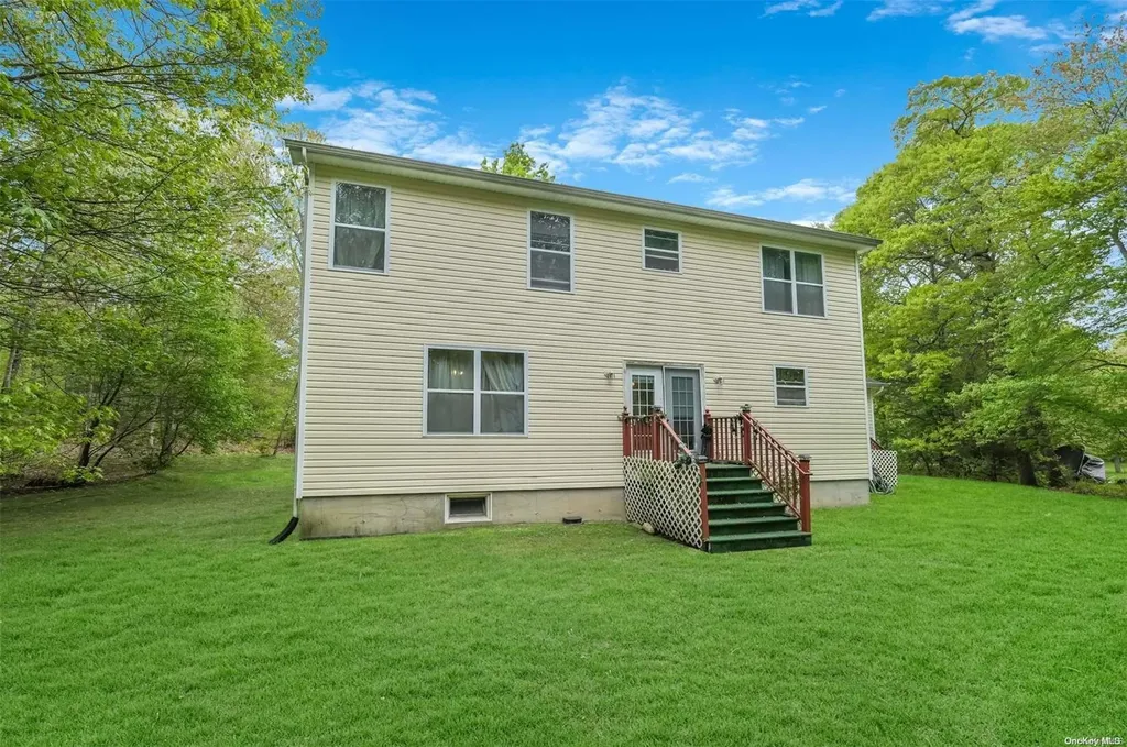 32 E Bartlett Road Middle Island NY 11953