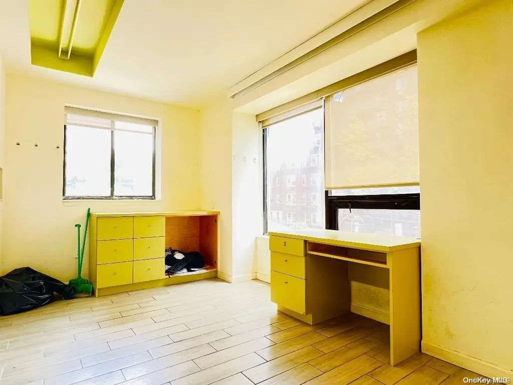 136-17 Maple Avenue Flushing NY 11355