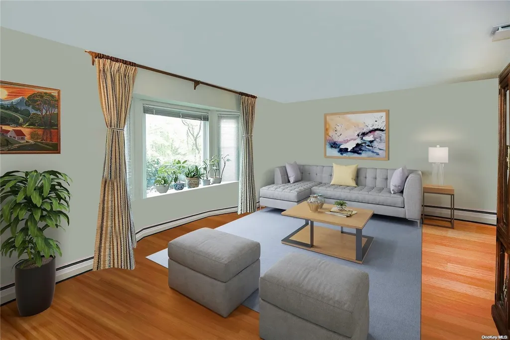 20 Park Drive E Syosset NY 11791