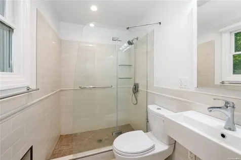 29-33 212th Street Bayside NY 11360