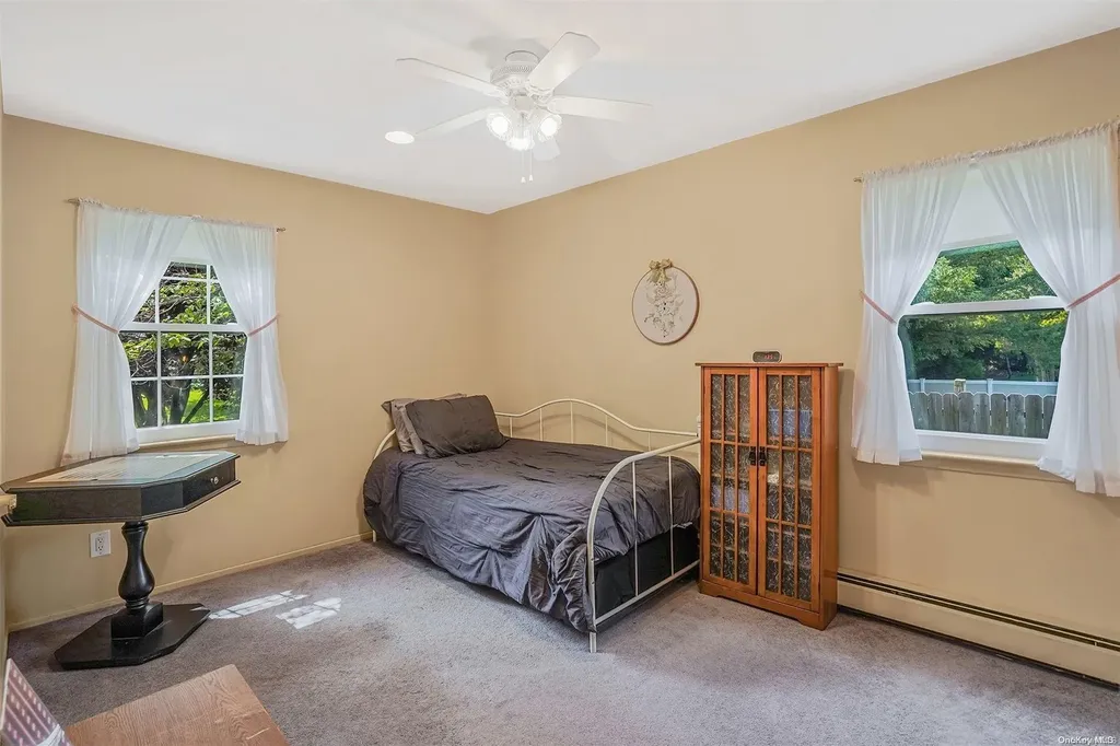 3 Janis Lane Rocky Point NY 11778