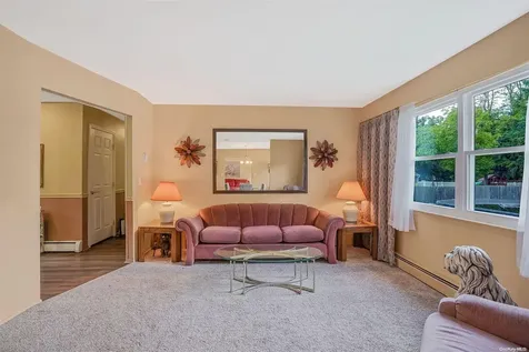 3 Janis Lane Rocky Point NY 11778