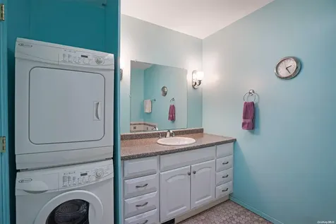 3 Janis Lane Rocky Point NY 11778