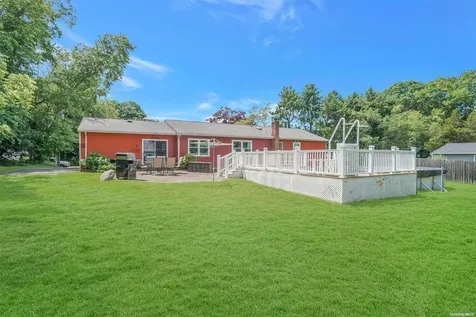 3 Janis Lane Rocky Point NY 11778