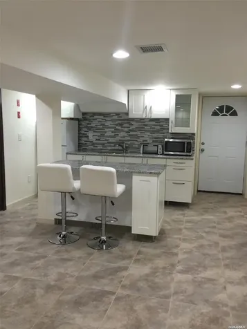 80-18 261st Street Glen Oaks NY 11004
