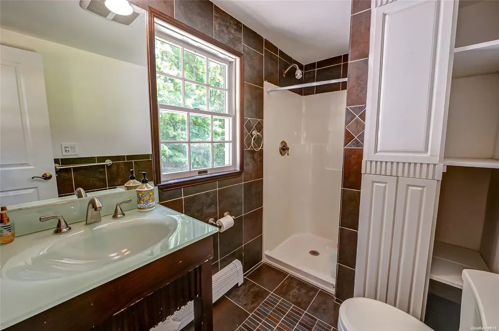 22 Overton Pass Saint James NY 11780