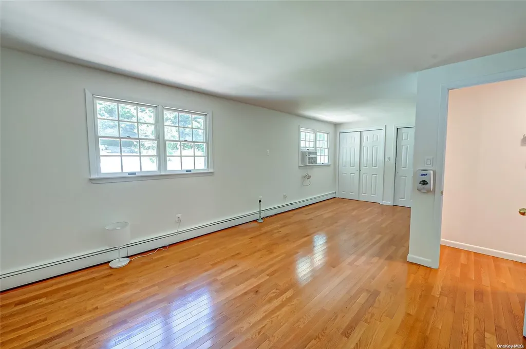 22 Overton Pass Saint James NY 11780