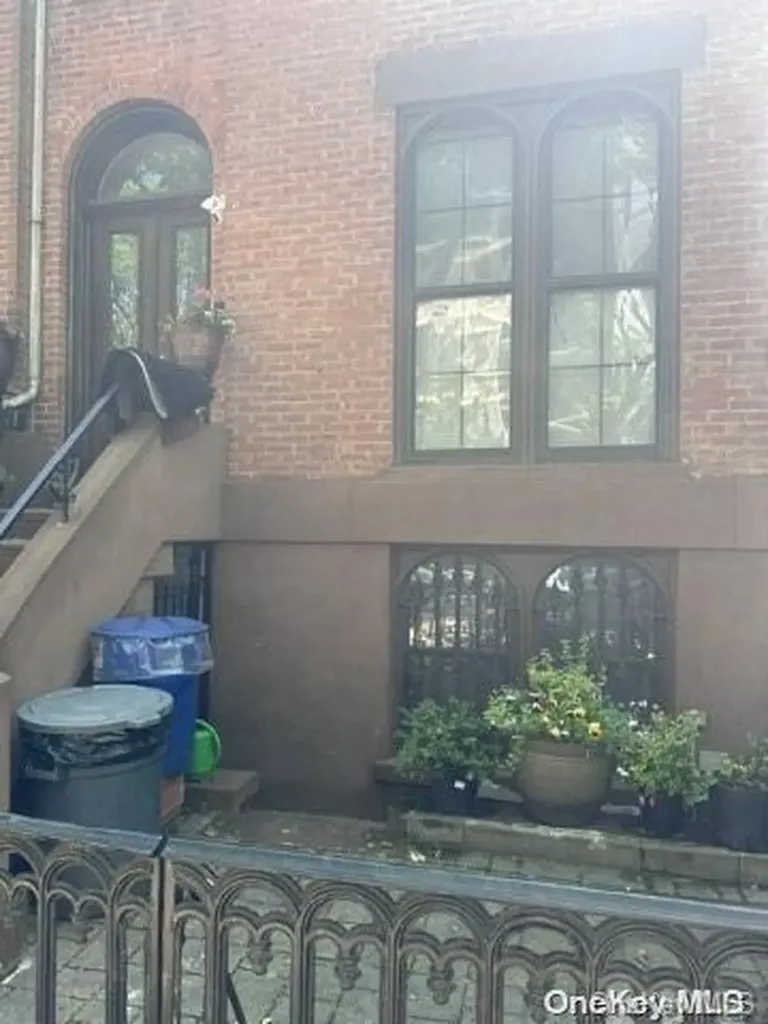 125 Vanderbilt Avenue Brooklyn NY 11205