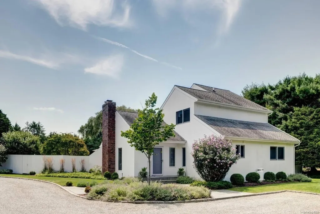34 Sweetgrass Road Westhampton NY 11977