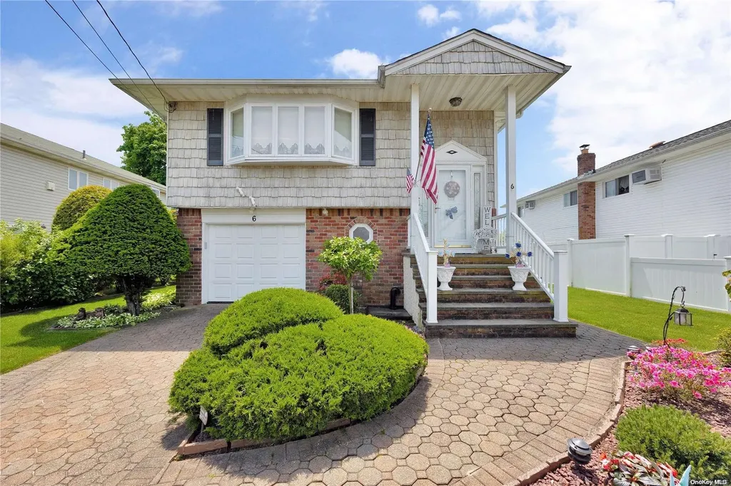 6 Cedar Street Massapequa NY 11758