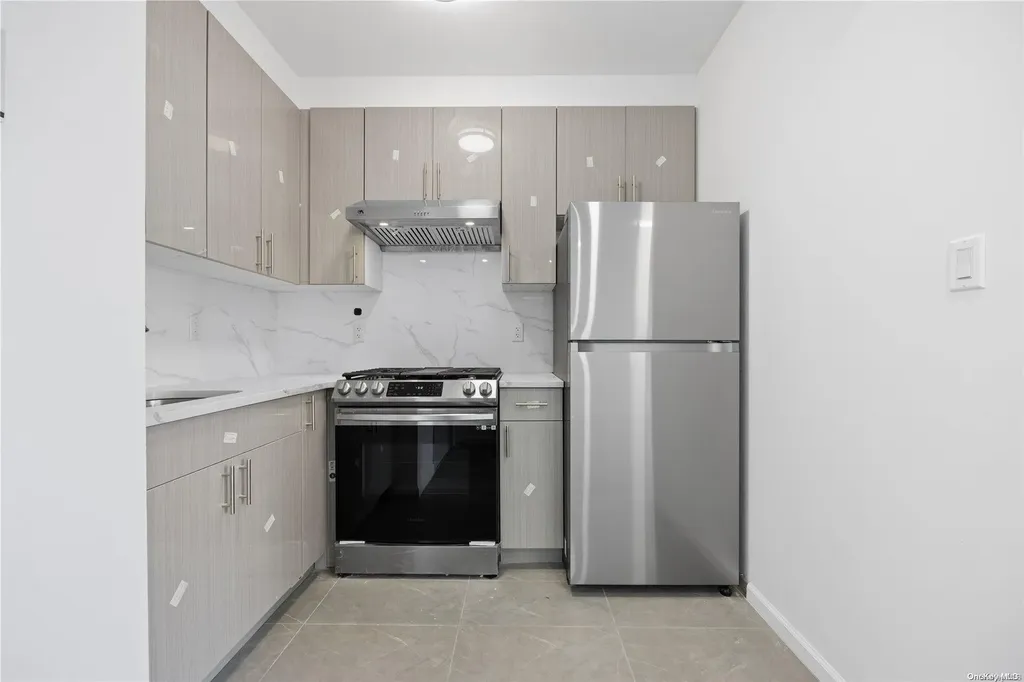 42-10 147th Street Flushing NY 11355