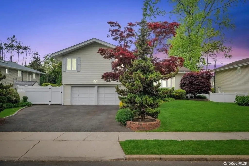 151 Maytime Drive Jericho NY 11753