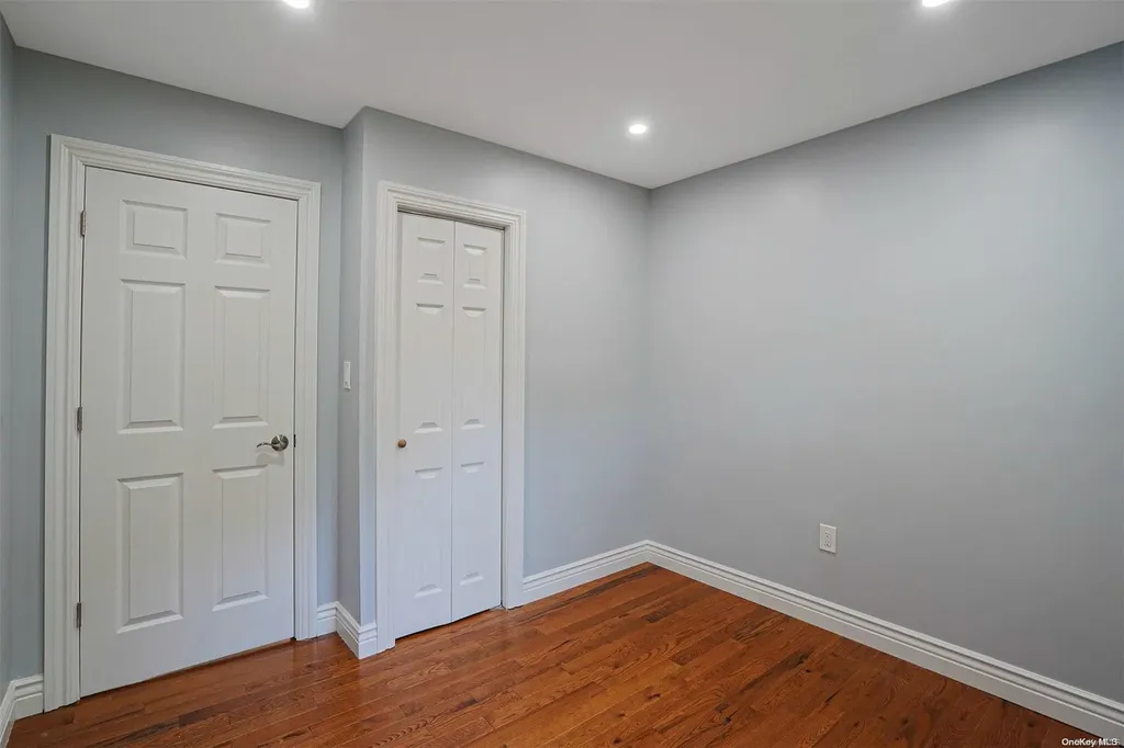 10 Poplar Street Central Islip NY 11722