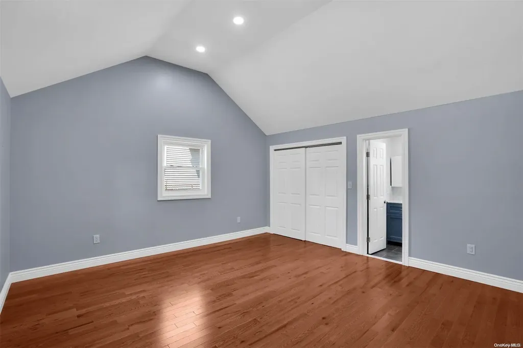 10 Poplar Street Central Islip NY 11722