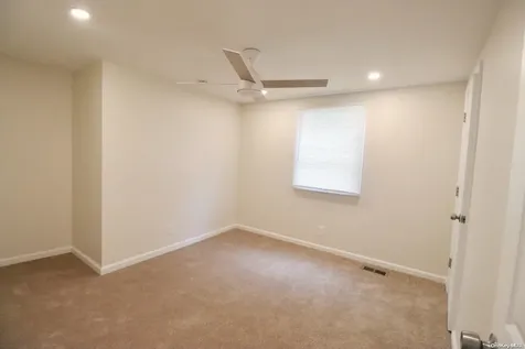 89 Lynbrook Drive Mastic Beach NY 11951