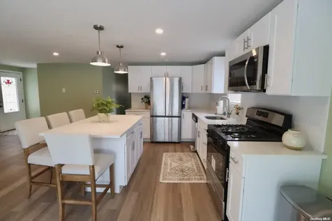 89 Lynbrook Drive Mastic Beach NY 11951