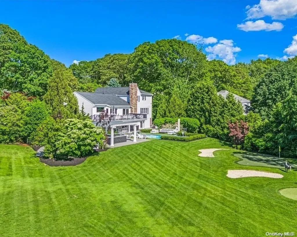 96 Blydenburgh Road Centereach NY 11720