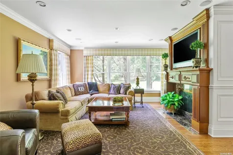 46 Morgan Drive Old Westbury NY 11568